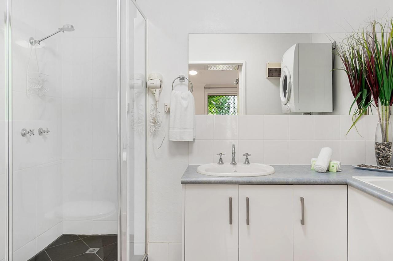 Outrigger Apartments Port Douglas Zewnętrze zdjęcie